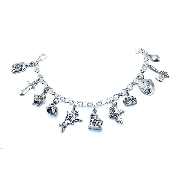 Medieval Times Charm Bracelet Renaissance Knight Castle - Picture 3 of 8